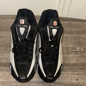 Nike Shox Men's Athletic Shoes in Black and Silver